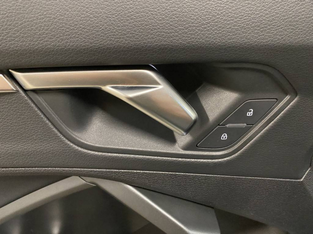 Acheter Audi Q3 Q3 Sportback 45 TFSIe  245 ch S tronic 6 S line 5p occasion dans les concessions du Groupe Faurie