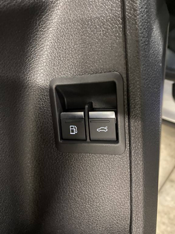 Acheter Audi Q3 Q3 Sportback 45 TFSIe  245 ch S tronic 6 S line 5p occasion dans les concessions du Groupe Faurie