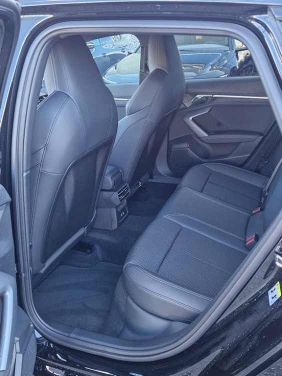 Acheter Audi A3 A3 Sportback TFSI e Hybride rechargeable 204 S tronic 6 S line 5p neuf dans les concessions du Groupe Faurie