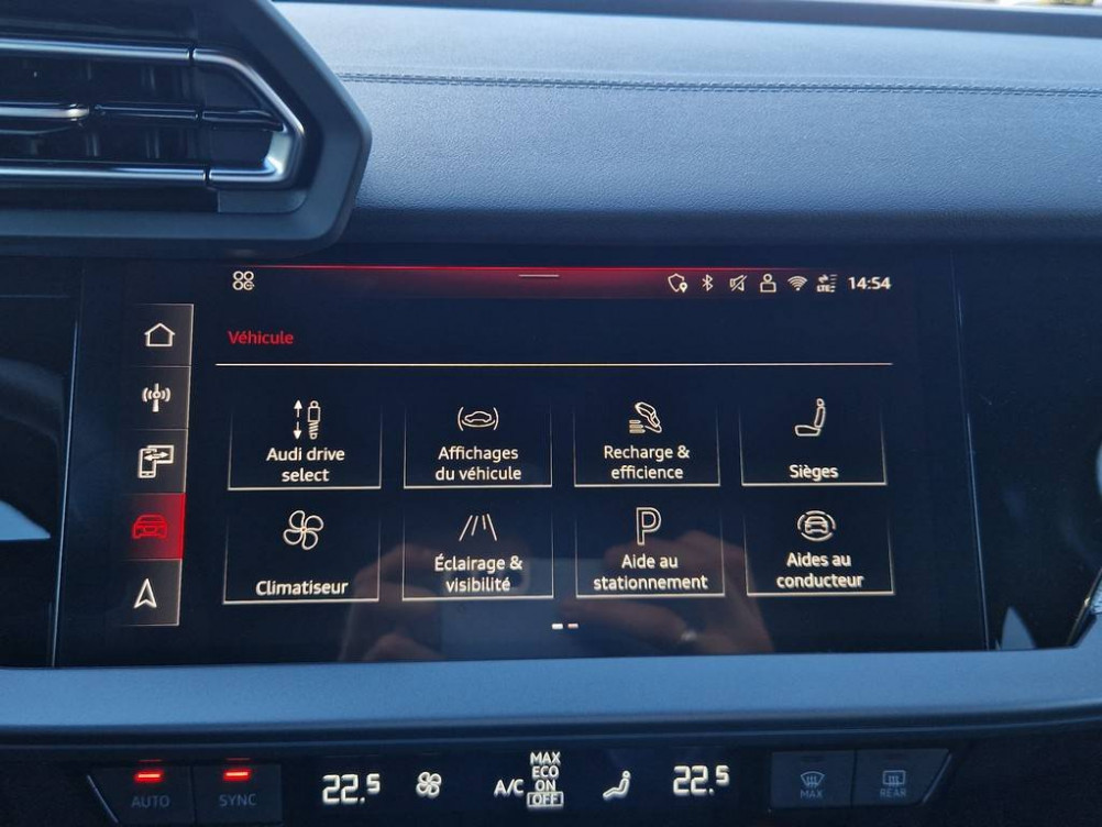 Acheter Audi A3 A3 Sportback TFSI e Hybride rechargeable 204 S tronic 6 S line 5p neuf dans les concessions du Groupe Faurie