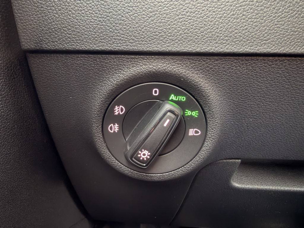 Acheter Skoda Karoq Karoq 2.0 TDI 116 ch SCR DSG7 Business 5p occasion dans les concessions du Groupe Faurie