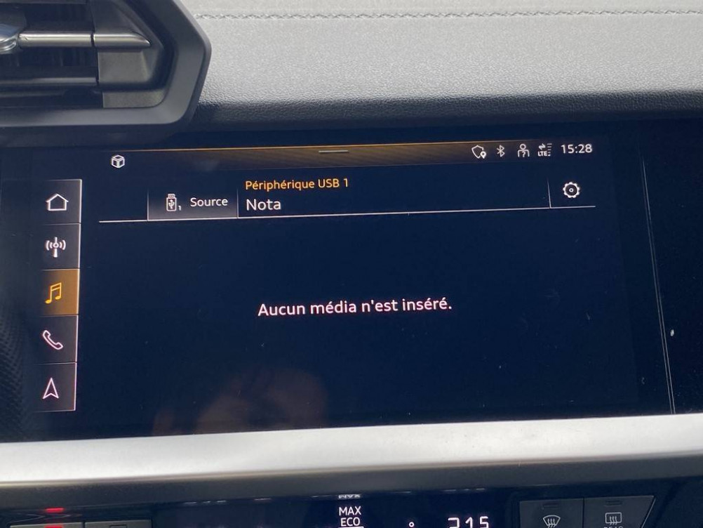 Acheter Audi A3 A3 Sportback 40 TFSIe 204 S tronic 6 S Line 5p occasion dans les concessions du Groupe Faurie