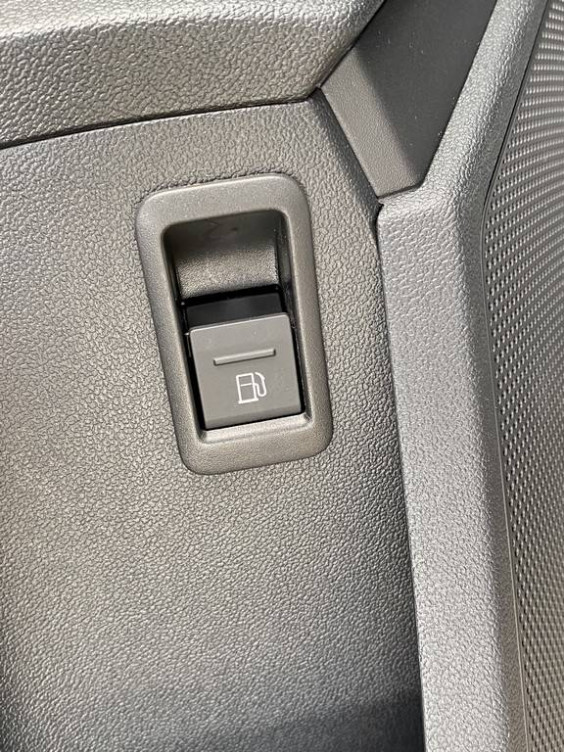 Acheter Audi A3 A3 Sportback 40 TFSIe 204 S tronic 6 S Line 5p occasion dans les concessions du Groupe Faurie