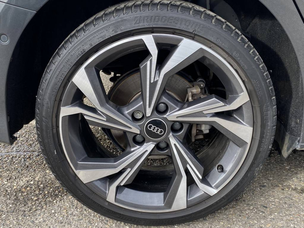 Acheter Audi A3 A3 Sportback 40 TFSIe 204 S tronic 6 S Line 5p occasion dans les concessions du Groupe Faurie