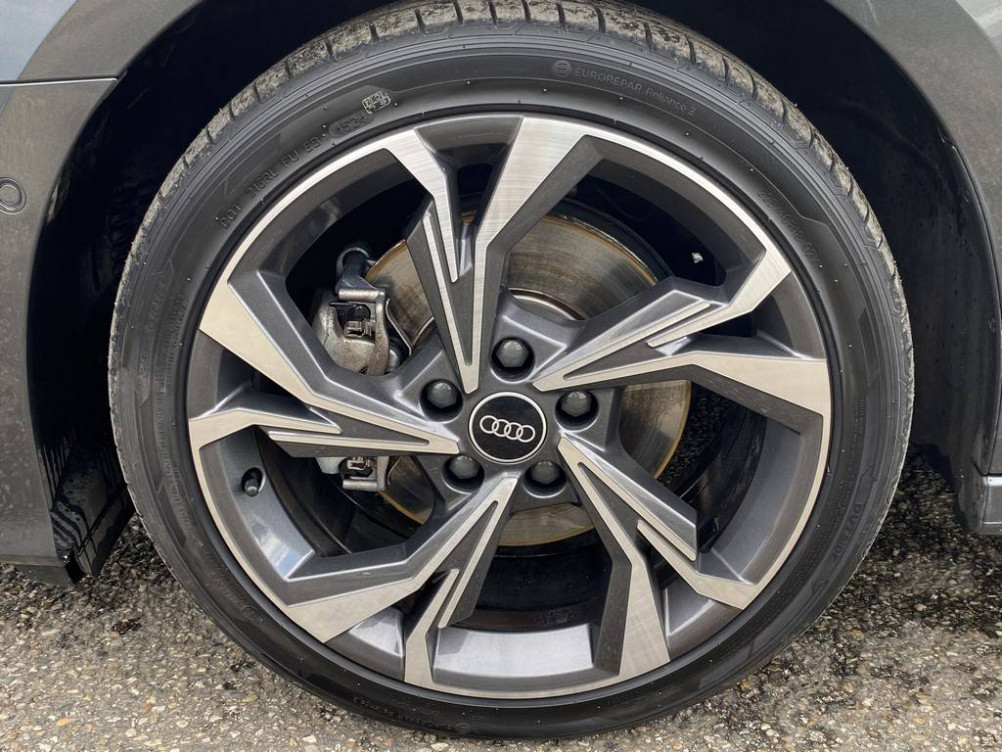 Acheter Audi A3 A3 Sportback 40 TFSIe 204 S tronic 6 S Line 5p occasion dans les concessions du Groupe Faurie