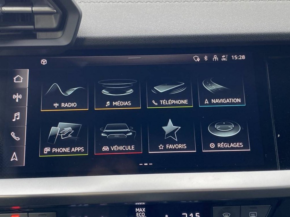 Acheter Audi A3 A3 Sportback 40 TFSIe 204 S tronic 6 S Line 5p occasion dans les concessions du Groupe Faurie