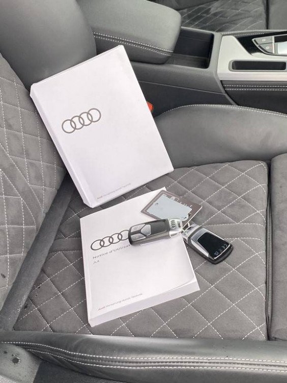 Acheter Audi A4 A4 35 TFSI 150 S tronic 7 Competition 4p occasion dans les concessions du Groupe Faurie