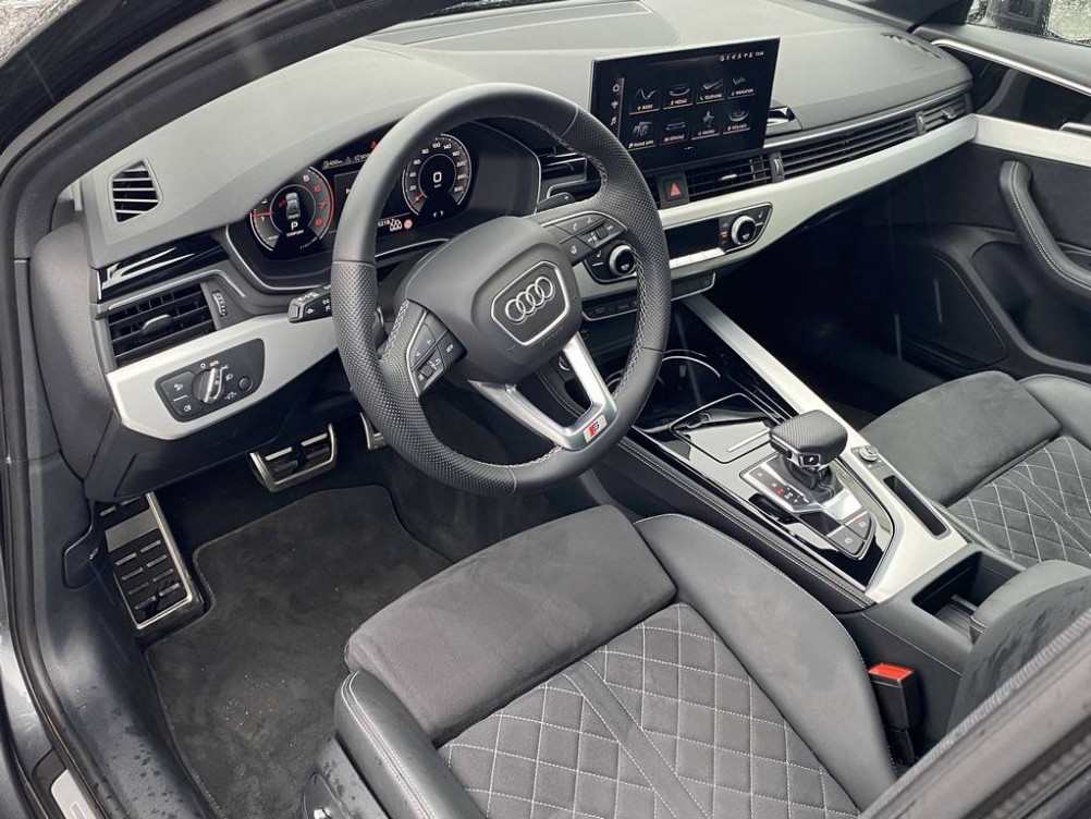 Acheter Audi A4 A4 35 TFSI 150 S tronic 7 Competition 4p occasion dans les concessions du Groupe Faurie