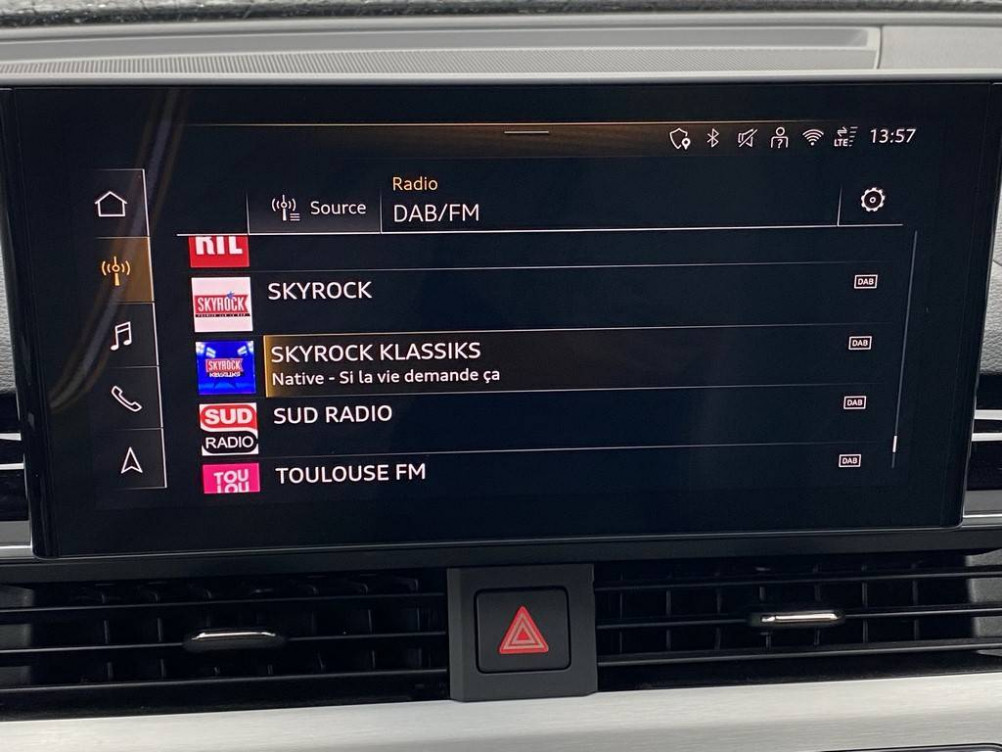 Acheter Audi A4 A4 35 TFSI 150 S tronic 7 Competition 4p occasion dans les concessions du Groupe Faurie