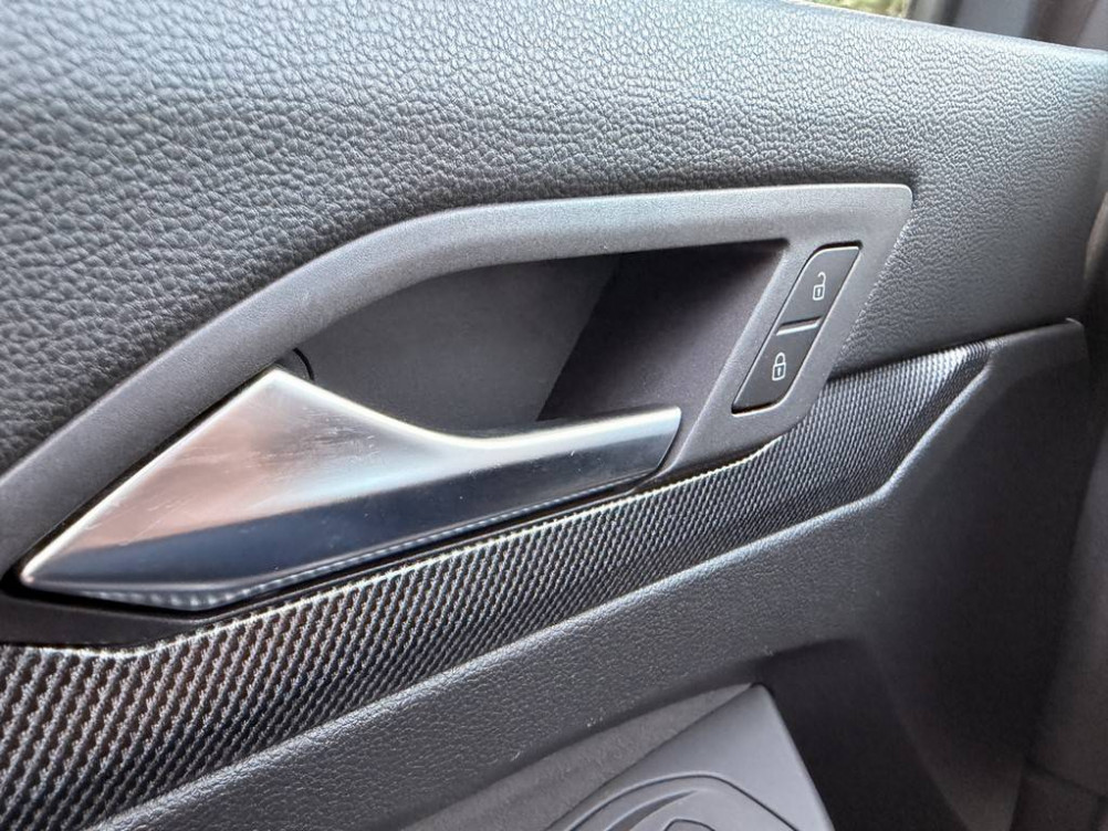 Acheter Volkswagen Golf Golf 1.5 eTSI EVO2 150 DSG7 R-Line 5p occasion dans les concessions du Groupe Faurie