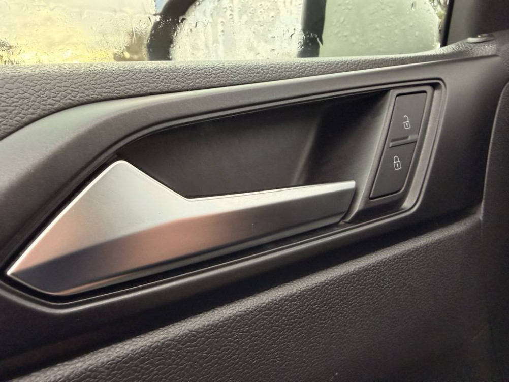 Acheter Volkswagen Taigo Taigo 1.0 TSI 95 BVM5  5p occasion dans les concessions du Groupe Faurie