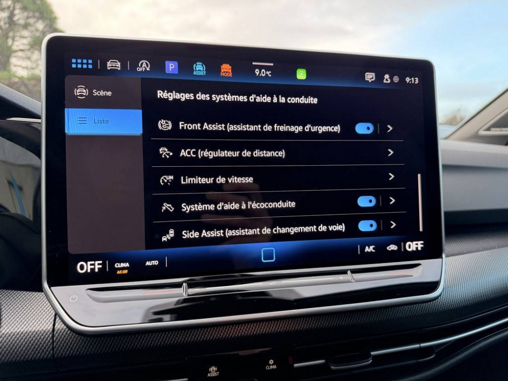 Acheter Volkswagen Golf Golf 1.5 eTSI EVO2 150 DSG7 R-Line 5p occasion dans les concessions du Groupe Faurie