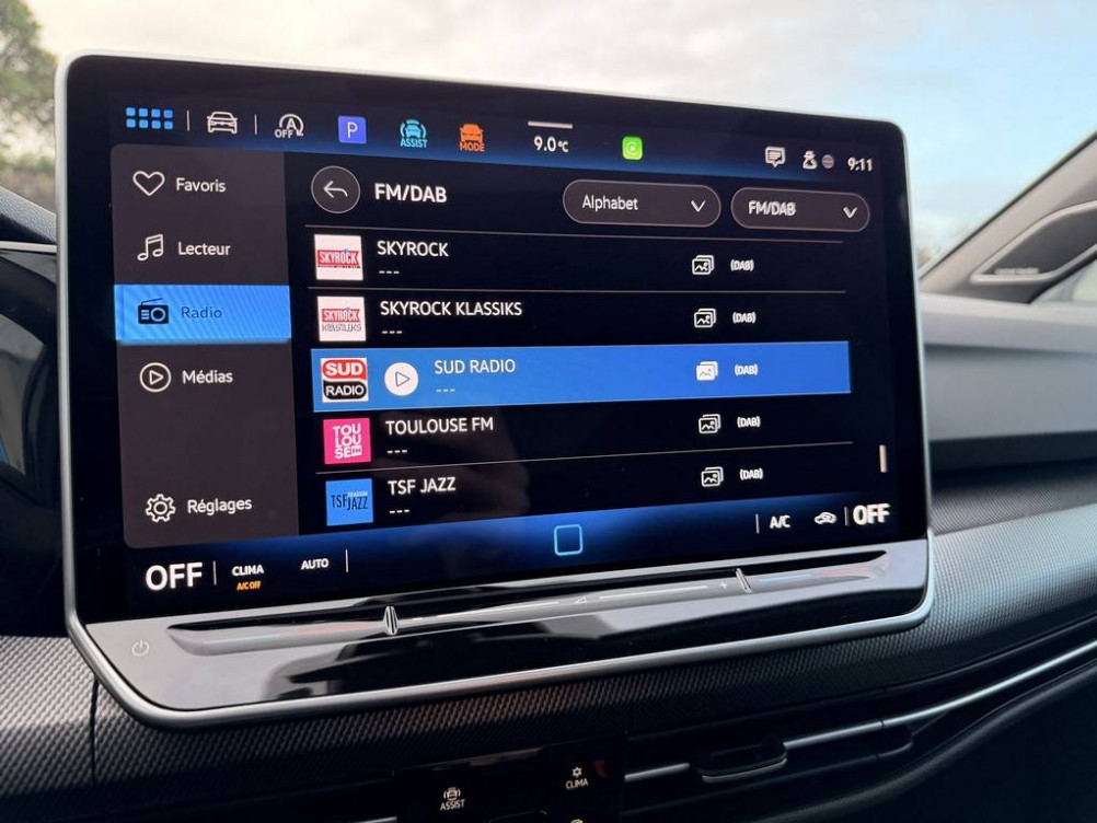 Acheter Volkswagen Golf Golf 1.5 eTSI EVO2 150 DSG7 R-Line 5p occasion dans les concessions du Groupe Faurie