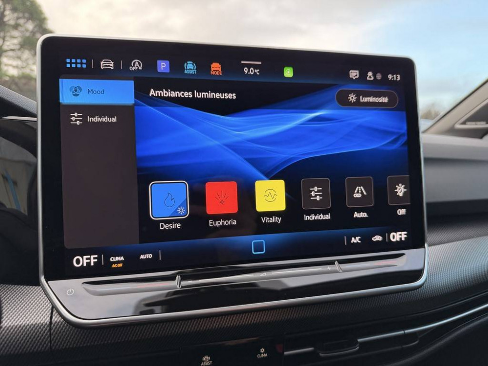 Acheter Volkswagen Golf Golf 1.5 eTSI EVO2 150 DSG7 R-Line 5p occasion dans les concessions du Groupe Faurie