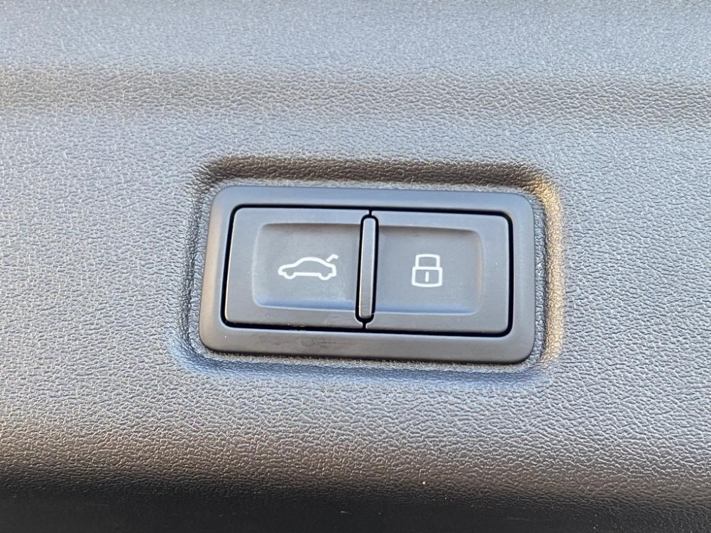 Acheter Audi Q6 E-TRON Q6 e-tron 306 ch 100 kWh performance S line 5p occasion dans les concessions du Groupe Faurie