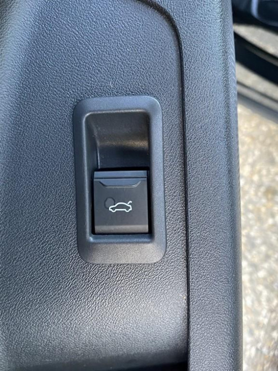 Acheter Audi Q6 E-TRON Q6 e-tron 306 ch 100 kWh performance S line 5p occasion dans les concessions du Groupe Faurie