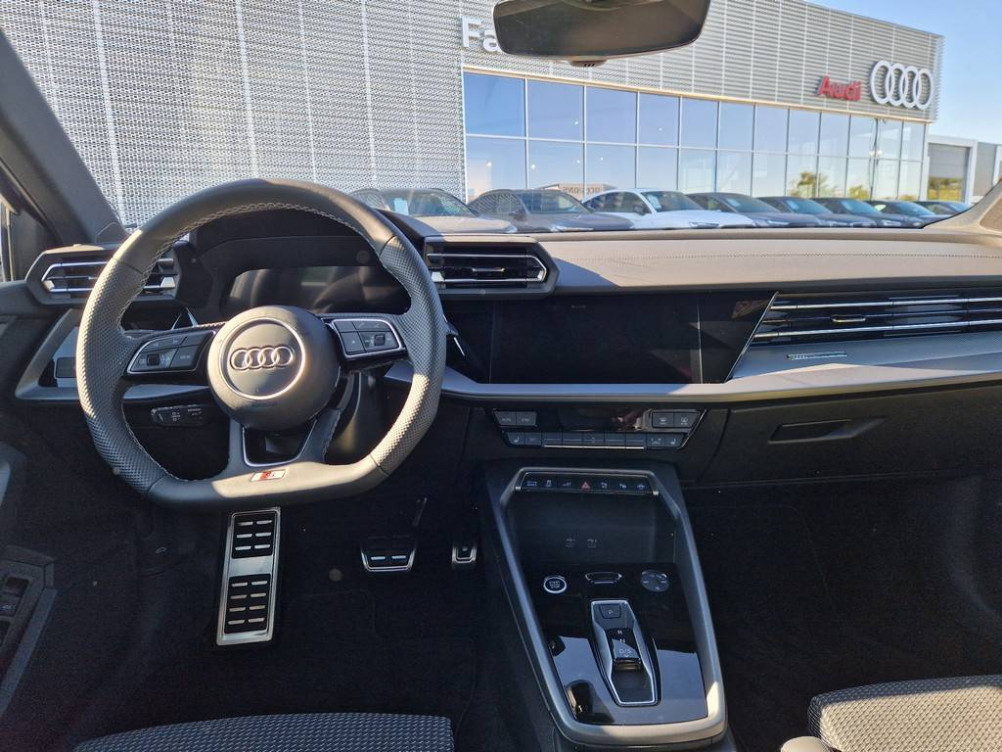 Acheter Audi A3 A3 Allstreet 40 TFSI e Hybride rechargeable 204 S tronic 6 Avus 5p neuf dans les concessions du Groupe Faurie