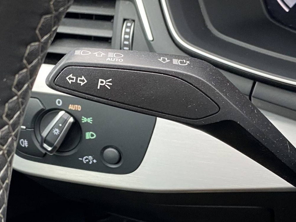 Acheter Audi A4 Avant A4 Avant 40 TDI 204 S tronic 7 S line 5p occasion dans les concessions du Groupe Faurie