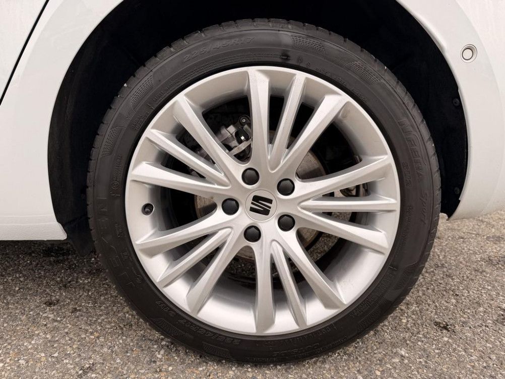 Acheter Seat Leon Leon 1.5 eTSI Hybrid 115 DSG7 Copa 5p occasion dans les concessions du Groupe Faurie