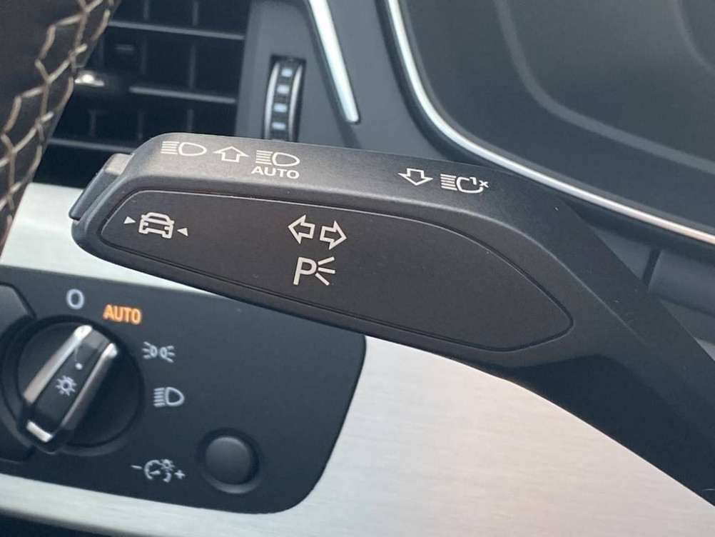 Acheter Audi A4 Avant A4 Avant 35 TDI 163 S tronic 7 S line 5p occasion dans les concessions du Groupe Faurie