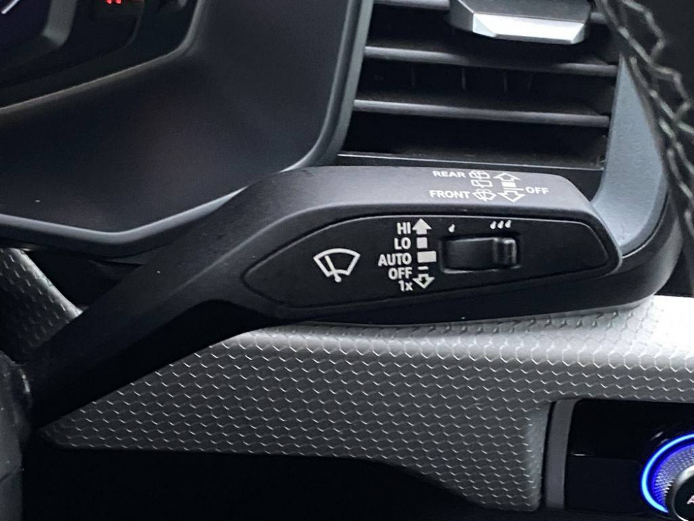 Acheter Audi A1 Sportback A1 Sportback 35 TFSI 150 ch S tronic 7 S Line 5p occasion dans les concessions du Groupe Faurie