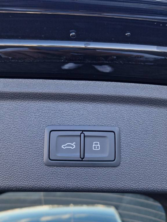 Acheter Audi A3 Sportback A3 Sportback TFSI e Hybride rechargeable 204 S tronic 6 S line 5p neuf dans les concessions du Groupe Faurie