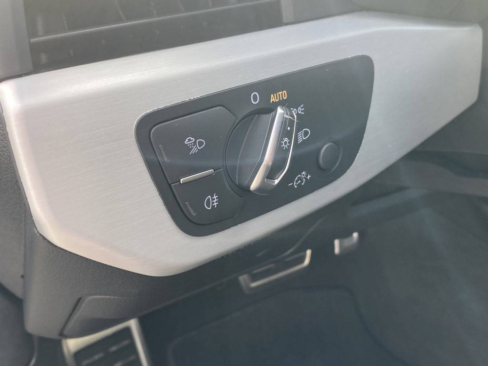 Acheter Audi A4 Avant A4 Avant 35 TDI 163 S tronic 7 S line 5p occasion dans les concessions du Groupe Faurie