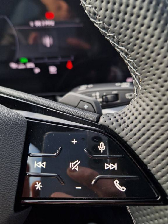 Acheter Audi Q5 Q5 SUV TDI QUATTRO 204 CH S TRONIC HYBRIDE S LINE 5p neuf dans les concessions du Groupe Faurie