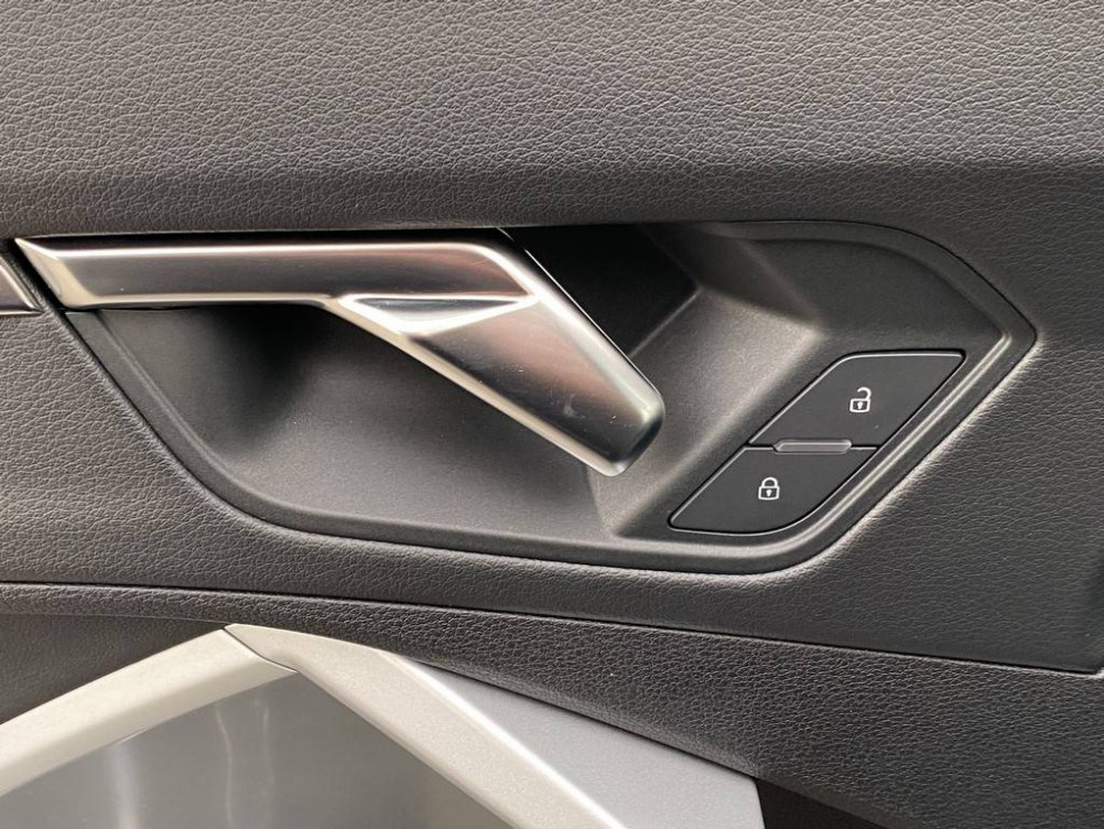 Acheter Audi Q3 Q3 35 TDI 150 ch S tronic 7 Design Luxe 5p occasion dans les concessions du Groupe Faurie