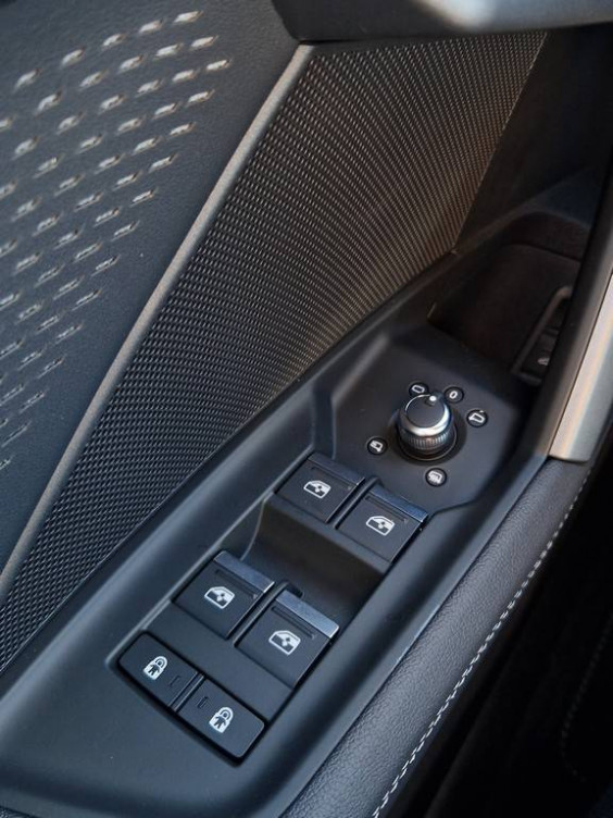 Acheter Audi A3 Sportback A3 Sportback TFSI e Hybride rechargeable 204 S tronic 6 S line 5p neuf dans les concessions du Groupe Faurie