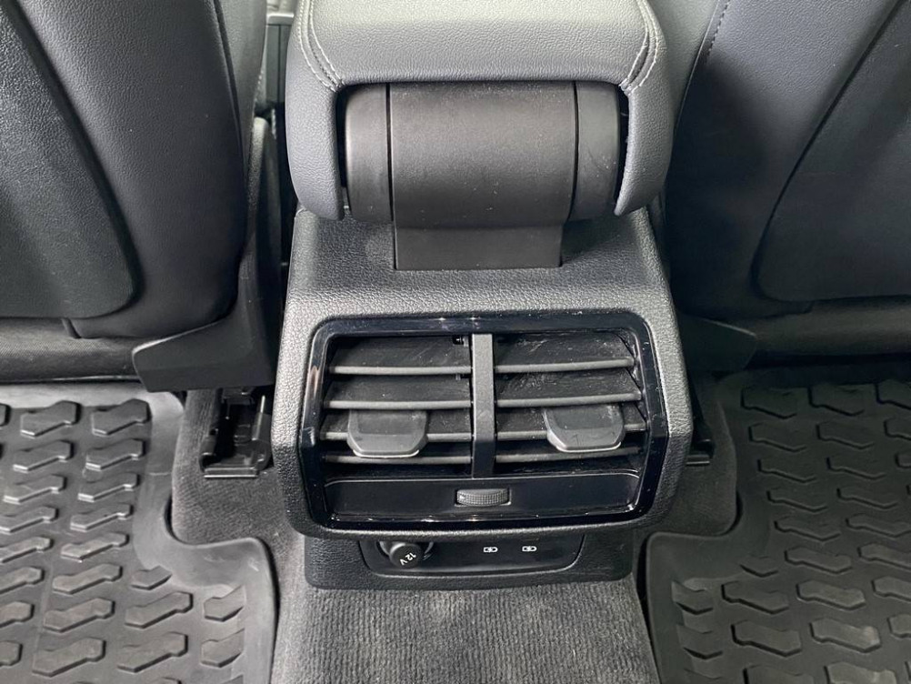 Acheter Audi Q3 Q3 Sportback 35 TDI 150 ch S tronic 7 S line 5p occasion dans les concessions du Groupe Faurie