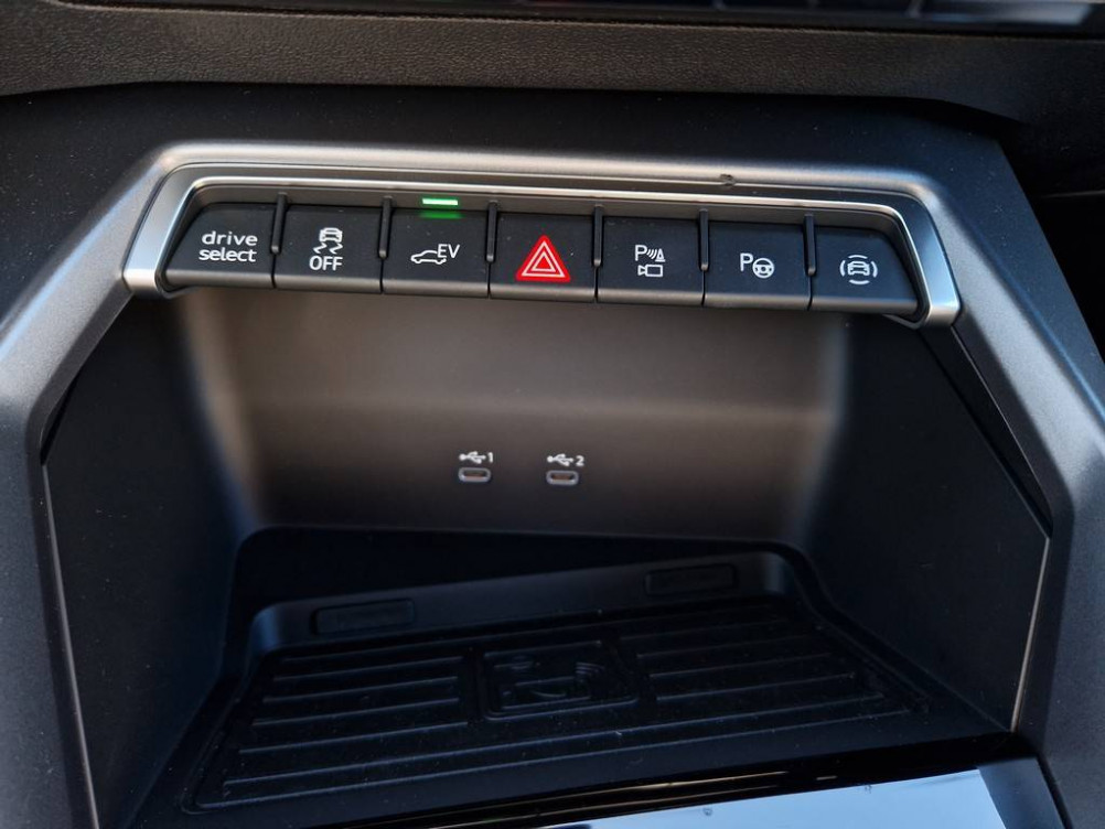 Acheter Audi A3 A3 Allstreet 40 TFSI e Hybride rechargeable 204 S tronic 6 Avus 5p neuf dans les concessions du Groupe Faurie