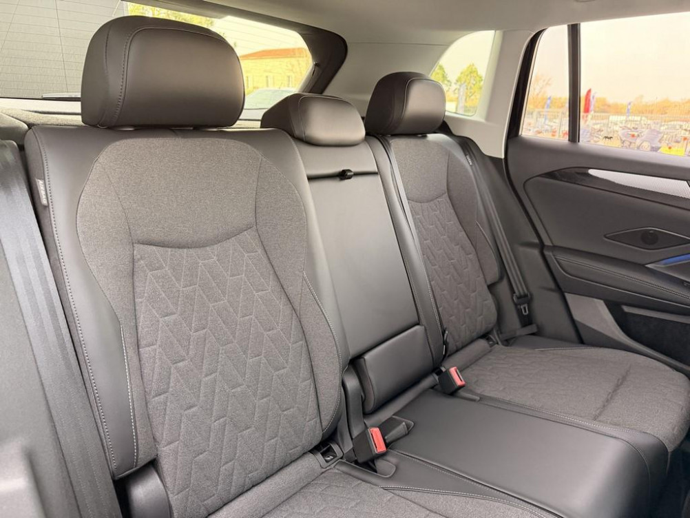 Acheter Volkswagen Tiguan Tiguan 1.5 eHybrid 204ch DSG6 VW Edition 5p occasion dans les concessions du Groupe Faurie