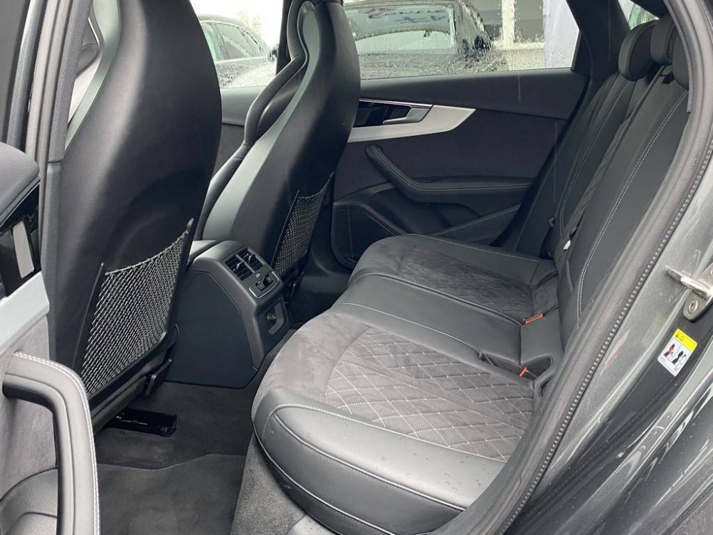 Acheter Audi A4 A4 35 TFSI 150 S tronic 7 Competition 4p occasion dans les concessions du Groupe Faurie