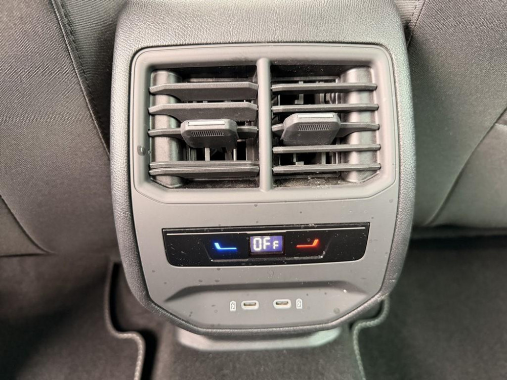 Acheter Seat Leon Leon 1.5 eTSI Hybrid 115 DSG7 Copa 5p occasion dans les concessions du Groupe Faurie