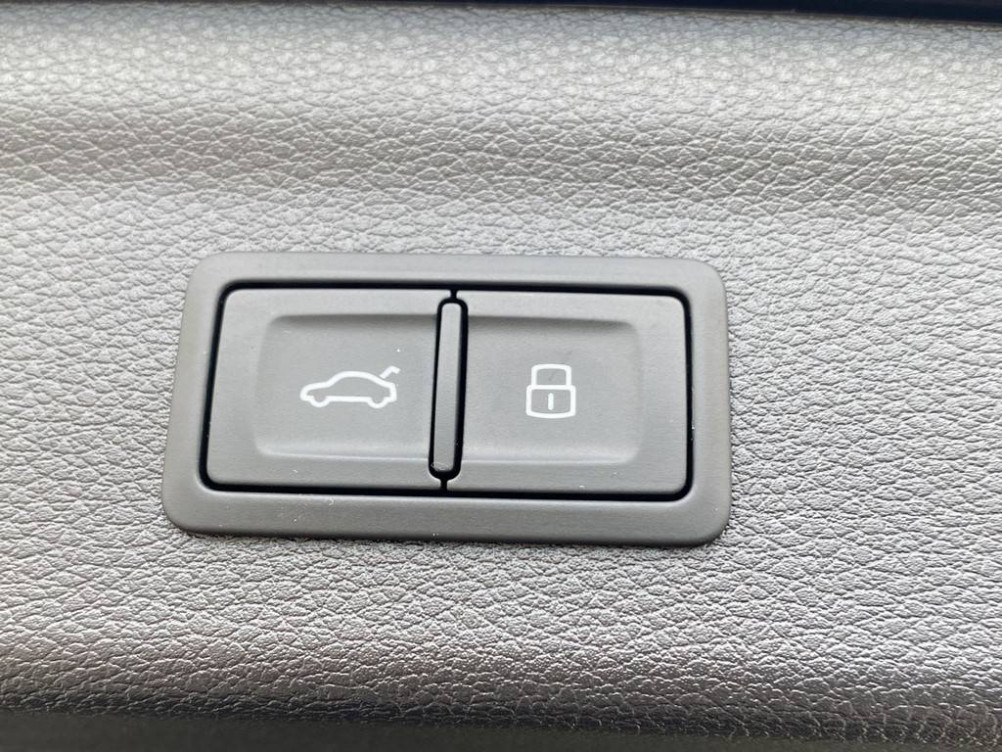 Acheter Audi Q3 Q3 35 TFSI 150 ch S tronic 7 S line 5p occasion dans les concessions du Groupe Faurie