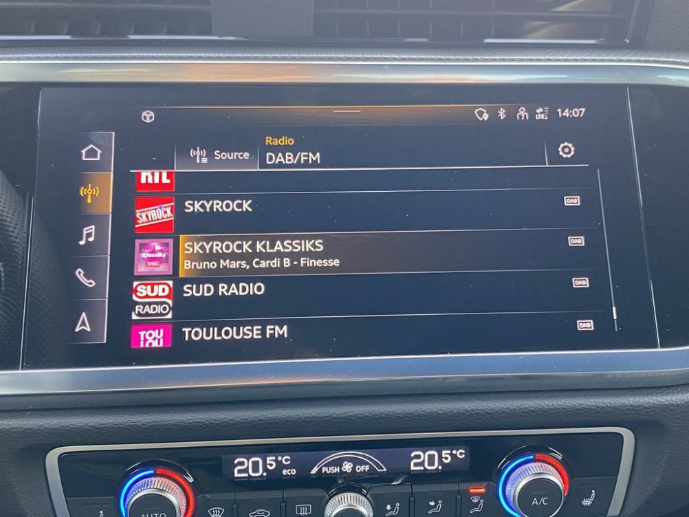 Acheter Audi Q3 Q3 35 TFSI 150 ch S tronic 7 S line 5p occasion dans les concessions du Groupe Faurie