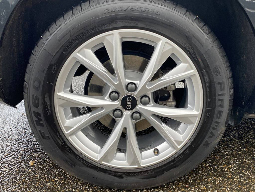 Acheter Audi Q3 Q3 Sportback 35 TDI 150 ch S tronic 7 S line 5p occasion dans les concessions du Groupe Faurie