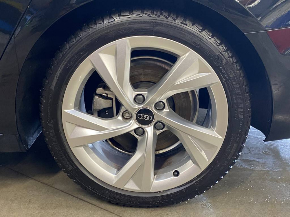 Acheter Audi A4 Avant A4 Avant 40 TDI 204 S tronic 7 S line 5p occasion dans les concessions du Groupe Faurie