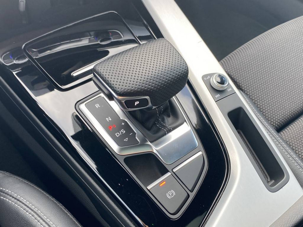 Acheter Audi A4 Avant A4 Avant 35 TDI 163 S tronic 7 S line 5p occasion dans les concessions du Groupe Faurie