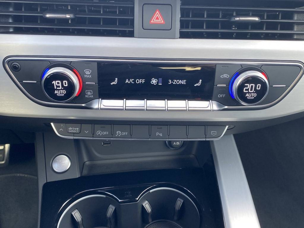 Acheter Audi A4 Avant A4 Avant 35 TDI 163 S tronic 7 S line 5p occasion dans les concessions du Groupe Faurie