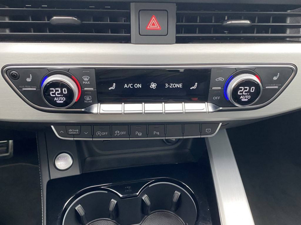Acheter Audi A4 A4 35 TFSI 150 S tronic 7 Competition 4p occasion dans les concessions du Groupe Faurie
