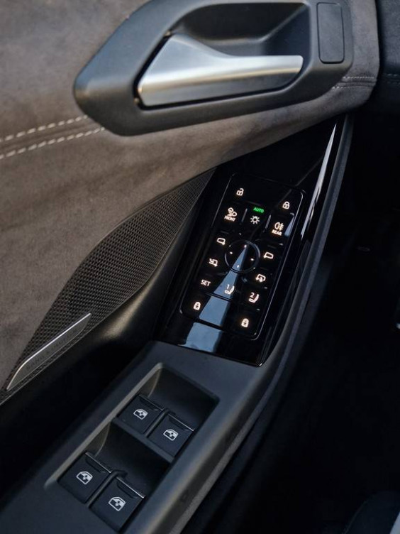 Acheter Audi A6 E-TRON A6 e-tron Avant Performance 367 ch S line 5p neuf dans les concessions du Groupe Faurie