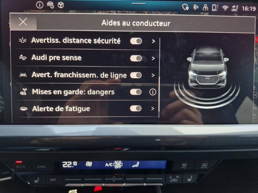 Acheter Audi Q4 Q4 e-tron Sportback 45 285 ch 82 kWh S line 5p neuf dans les concessions du Groupe Faurie