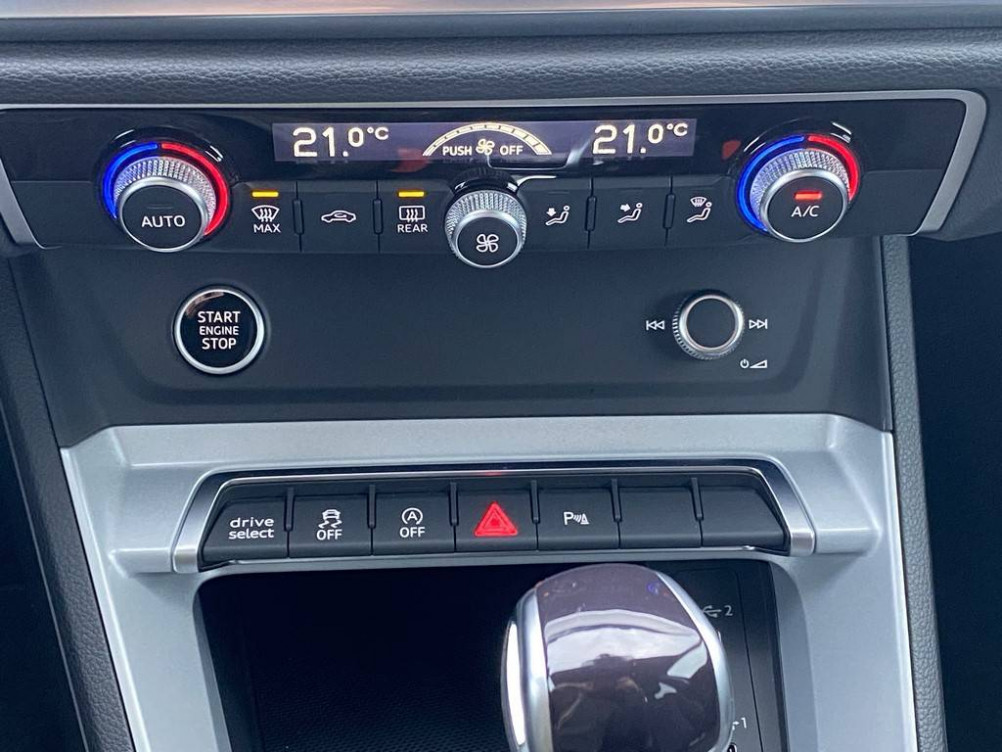 Acheter Audi Q3 Q3 35 TDI 150 ch S tronic 7 Design Luxe 5p occasion dans les concessions du Groupe Faurie