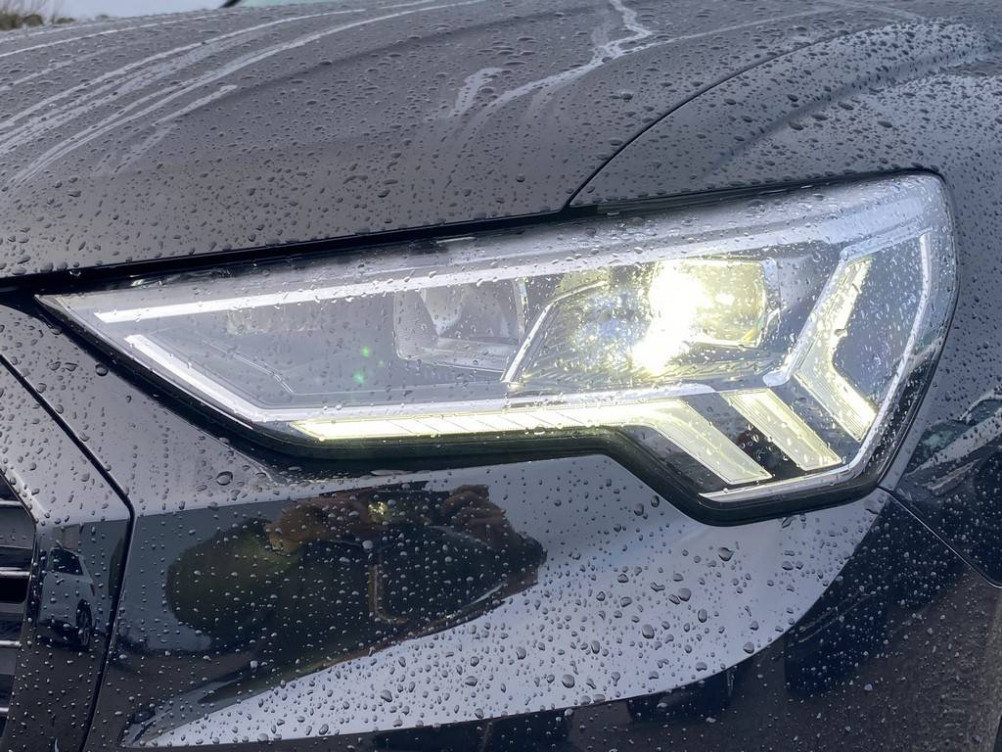 Acheter Audi Q3 Q3 35 TDI 150 ch S tronic 7 Design Luxe 5p occasion dans les concessions du Groupe Faurie