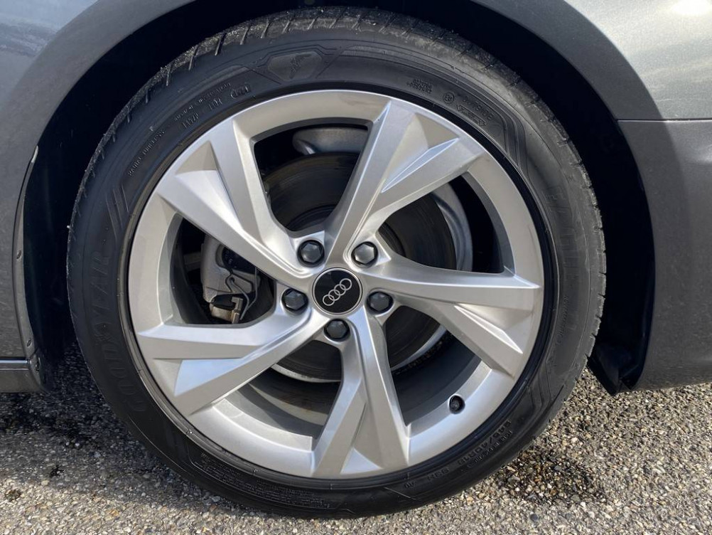 Acheter Audi A4 Avant A4 Avant 35 TDI 163 S tronic 7 S line 5p occasion dans les concessions du Groupe Faurie