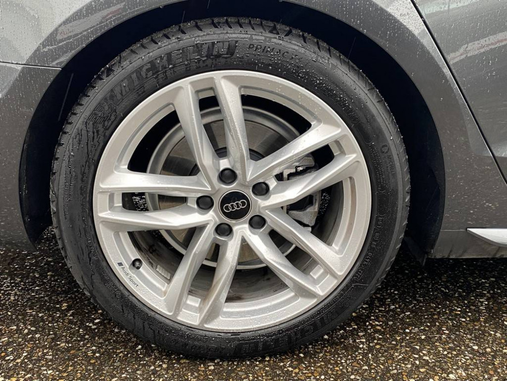 Acheter Audi A4 A4 35 TFSI 150 S tronic 7 Competition 4p occasion dans les concessions du Groupe Faurie