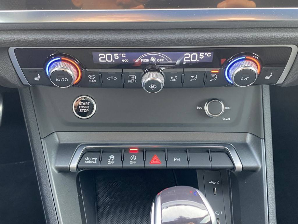 Acheter Audi Q3 Q3 35 TFSI 150 ch S tronic 7 S line 5p occasion dans les concessions du Groupe Faurie