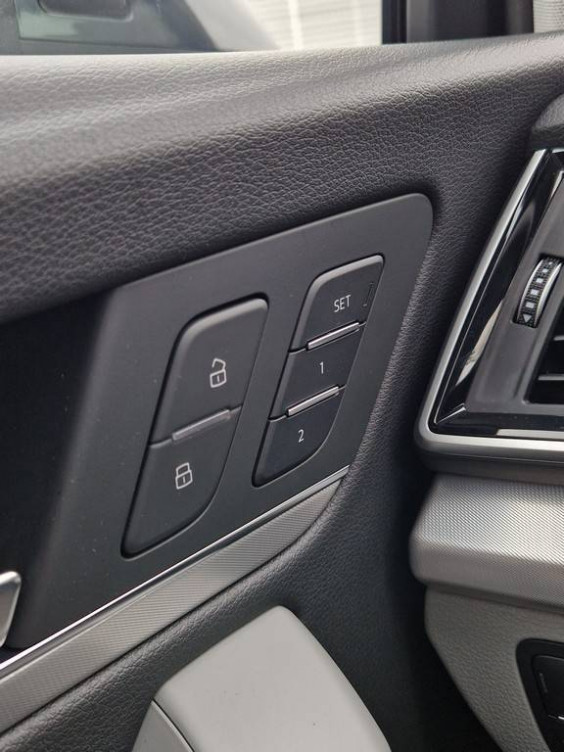 Acheter Audi Q5 Q5 Sportback 50 TFSIe 299 S tronic 7 Quattro Avus 5p neuf dans les concessions du Groupe Faurie